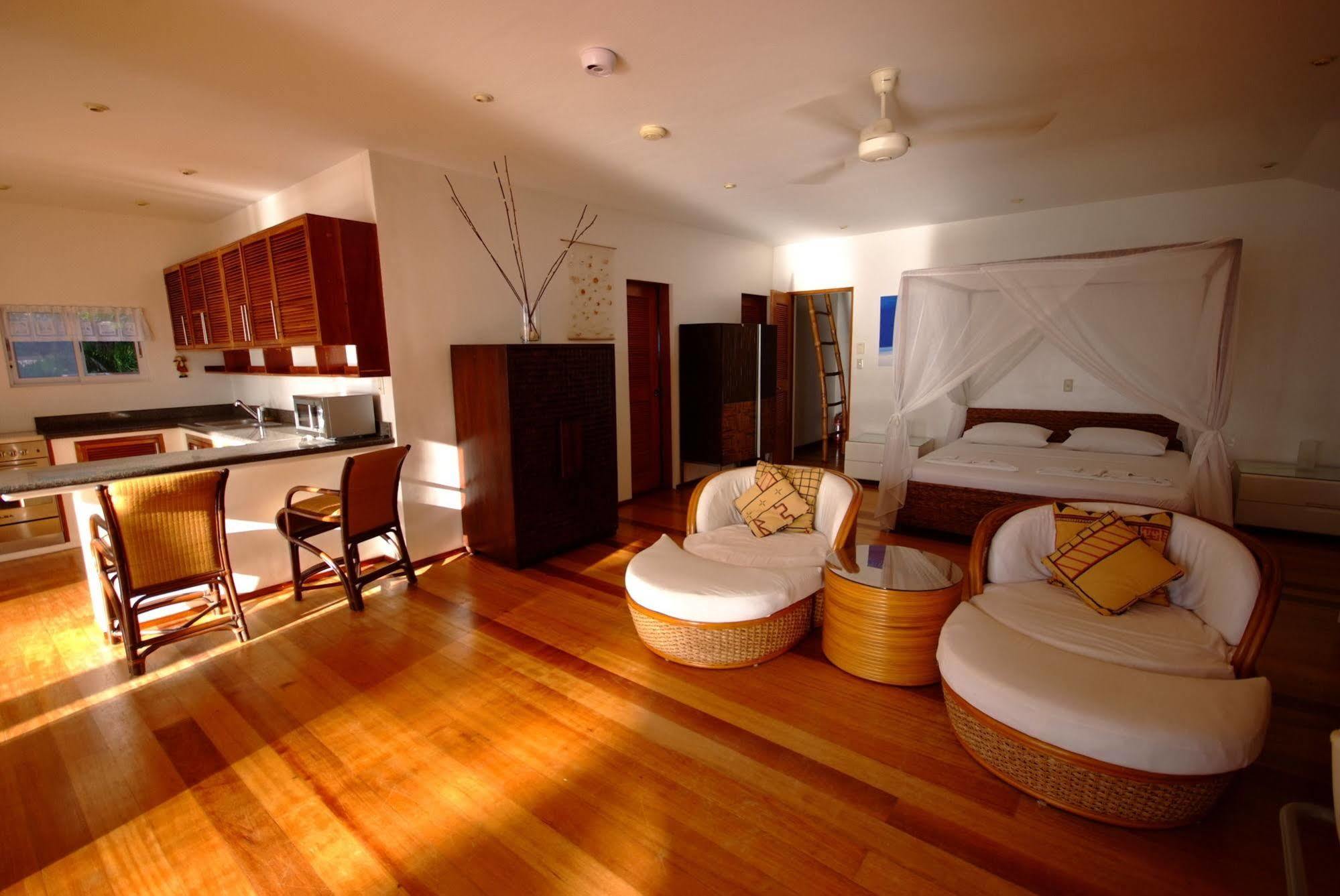 White Beach De Boracay Balabag  Ngoại thất bức ảnh