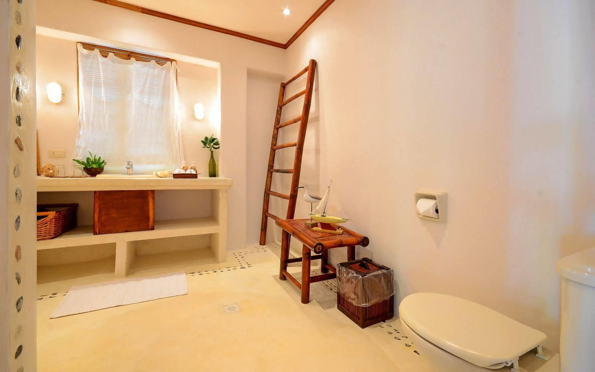 White Beach De Boracay Balabag  Ngoại thất bức ảnh