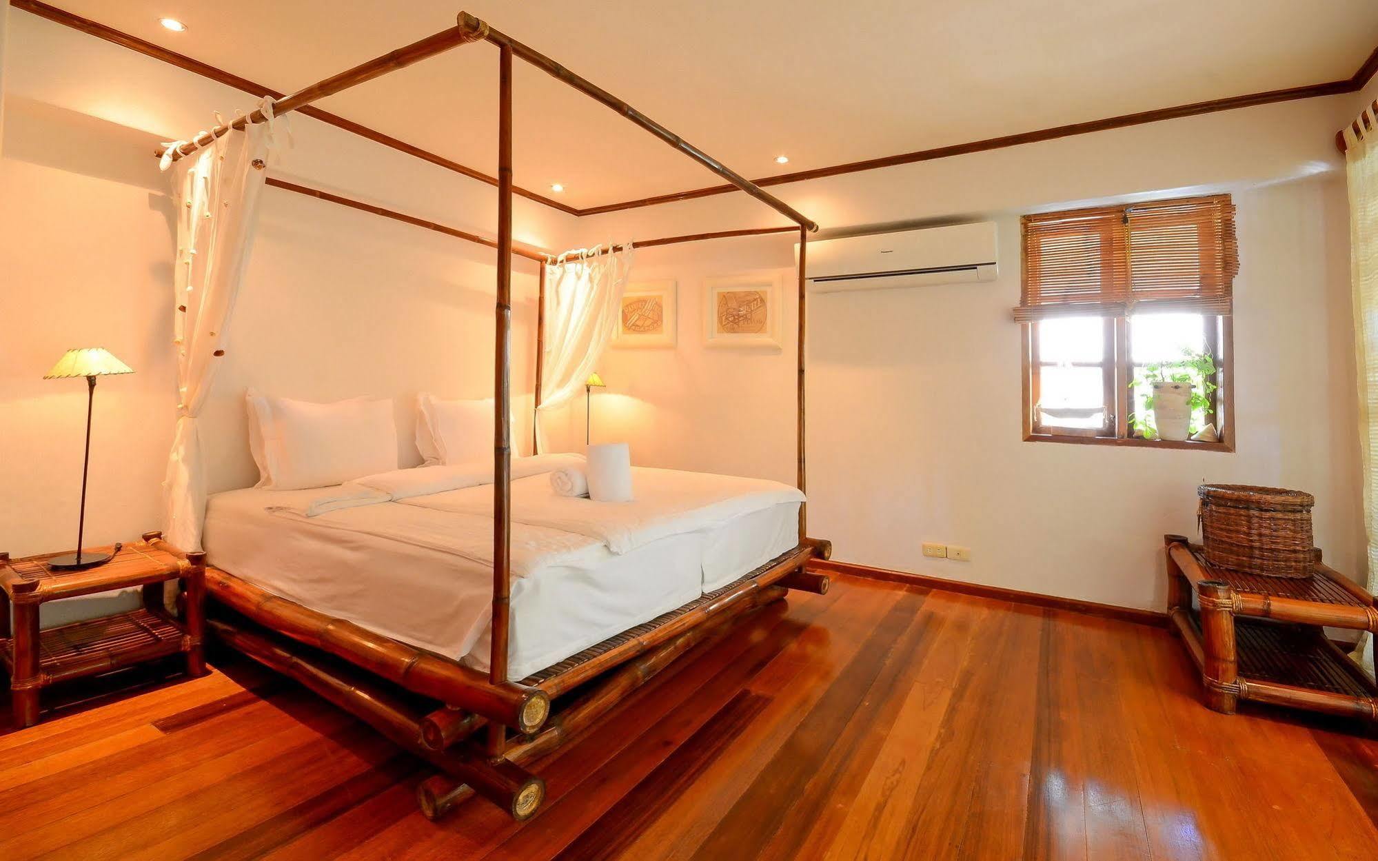 White Beach De Boracay Balabag  Ngoại thất bức ảnh